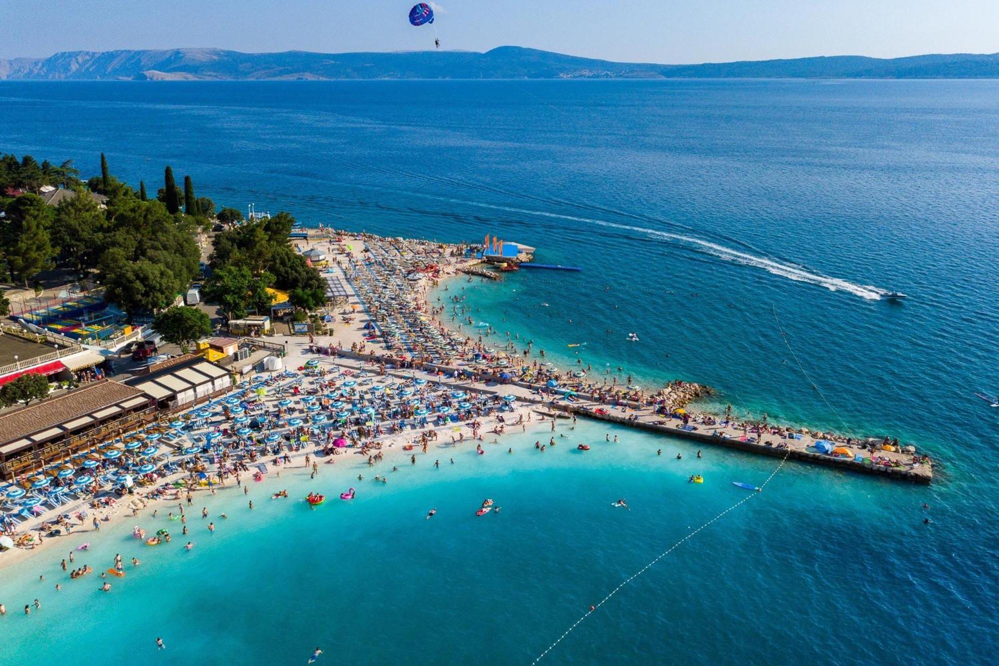 Apartments By The Sea Selce, Crikvenica - 16375 Exteriér fotografie